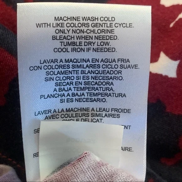 Jones New York maroon blouse - Picture 5 of 8